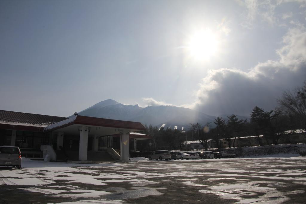 โรงแรมฮะชิมันไต ไรซิ่ง ซัน Hachimantai  ภายนอก รูปภาพ